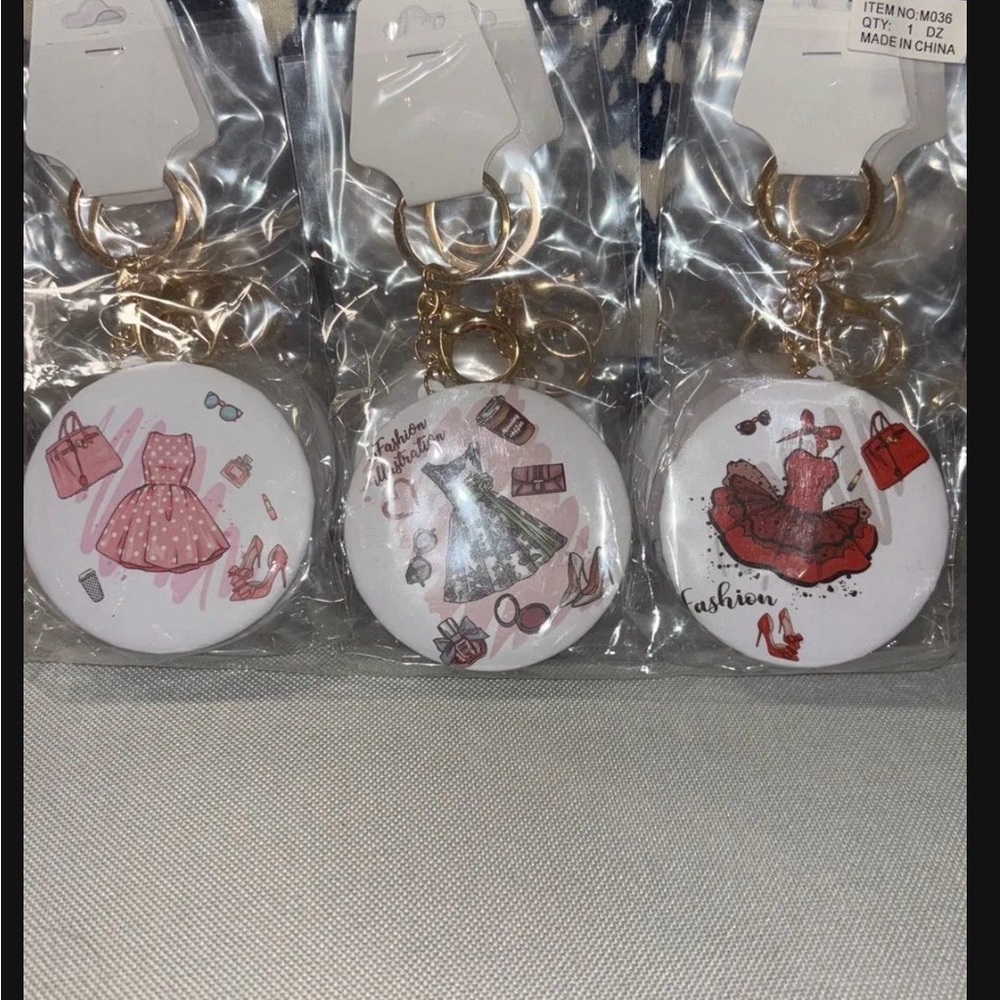 Fashion compact mirror bag charm